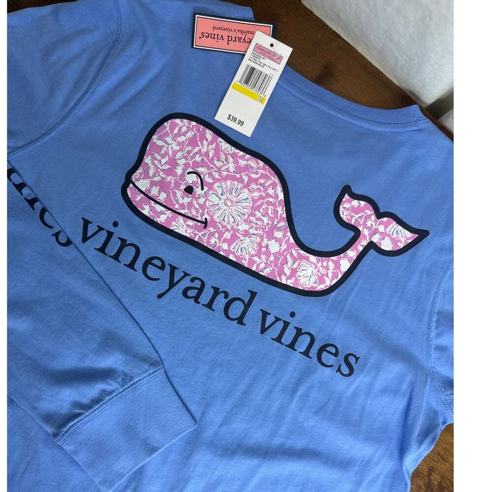 Vineyard Vines NEW Long Sleeve Bayside Blue Logo Graphic T-Shirt Size Medium